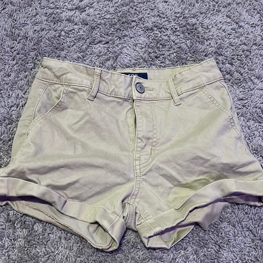 khaki shorts